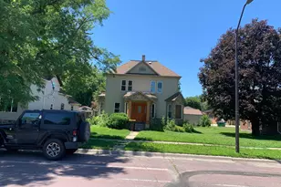 307 1st St SE, Fairfax, MN 55332 - Photo 2