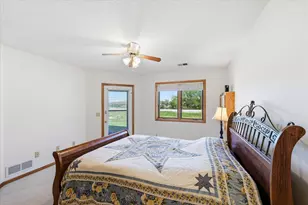 660 Riverview Dr, Monticello, MN 55362 - Photo 36