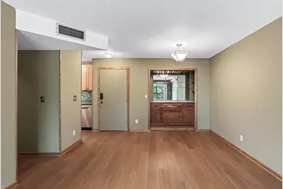 122 Demont Avenue E #362, Little Canada, MN 55117 - Photo 14