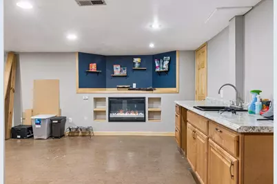 1233 Maywood Street, Saint Paul, MN 55117 - Photo 34