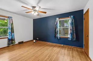 1233 Maywood St, Saint Paul, MN 55117 - Photo 24