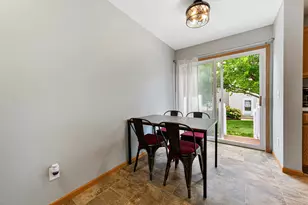 15549 Flyboat Ln, Apple Valley, MN 55124 - Photo 6