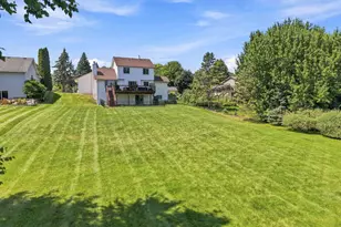 2331 Schoolmaster Dr, Chaska, MN 55318 - Photo 6