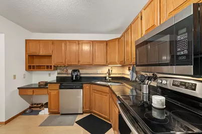 2508 Innsbruck Trail, New Brighton, MN 55112 - Photo 12