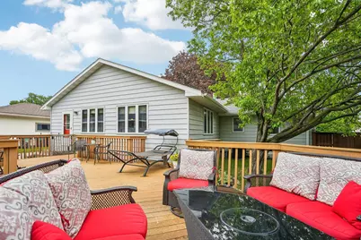 2908 Roosevelt Street NE, Saint Anthony, MN 55418 - Photo 4