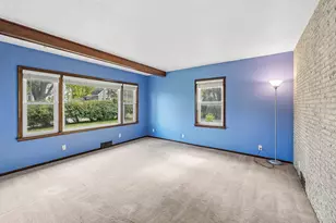 2229 Oak Hill Pl, North Saint Paul, MN 55109 - Photo 10