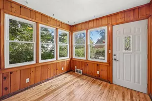 2229 Oak Hill Pl, North Saint Paul, MN 55109 - Photo 4