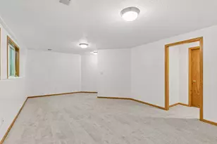821 Lancer Dr NE, Owatonna, MN 55060 - Photo 32