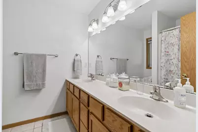 821 Lancer Drive NE, Owatonna, MN 55060 - Photo 20