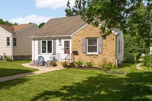 2836 Kentucky Ave S, Saint Louis Park, MN 55426 - Photo 2