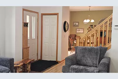 11122 Aberdeen Street NE #E, Blaine, MN 55449 - Photo 10