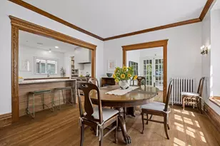 2432 W 24th St, Minneapolis, MN 55405 - Photo 12