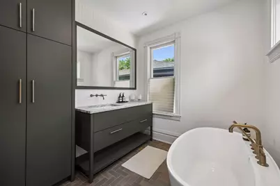 2432 W 24th Street, Minneapolis, MN 55405 - Photo 30