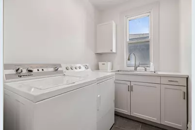2432 W 24th Street, Minneapolis, MN 55405 - Photo 32