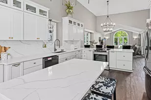 3110 Canyon Cir, Chaska, MN 55318 - Photo 12