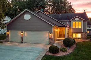 13632 Bryant Pl S, Burnsville, MN 55337 - Photo 1