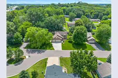 13632 Bryant Place S, Burnsville, MN 55337 - Photo 2