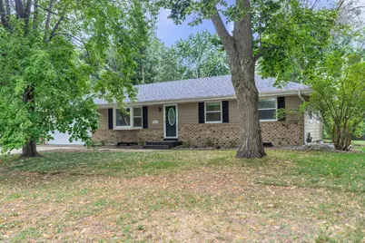 10933 Hillsboro Avenue N, Champlin, MN 55316 - Photo 1