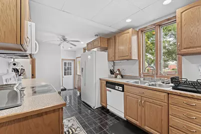 303 1st Street SW, Austin, MN 55912 - Photo 12