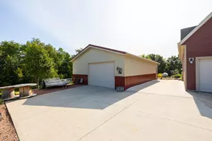 W15852 Sun Mdw Ln, Blair, WI 54616 - Photo 32