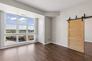 2650 University Ave W, Saint Paul, MN 55114 - Photo 8