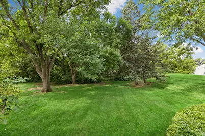 1355 Medora Road, Mendota Heights, MN 55118 - Photo 46