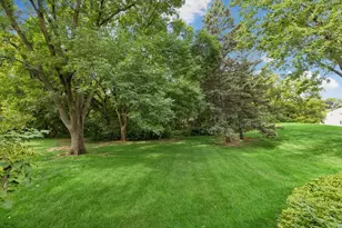 1355 Medora Rd, Mendota Heights, MN 55118 - Photo 46