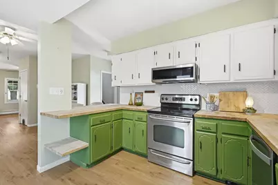 949 Hatch Avenue, Saint Paul, MN 55103 - Photo 12