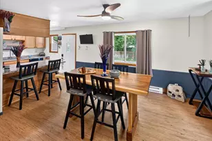 25640 Wildrose Ln, Shorewood, MN 55331 - Photo 12