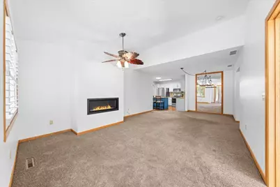 9961 Tamarack Cove, Woodbury, MN 55125 - Photo 8