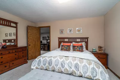 920 Groveland Avenue, Crookston, MN 56716 - Photo 28