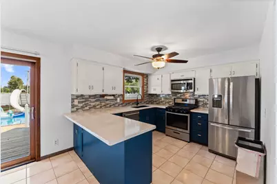 14490 Gannon Way, Apple Valley, MN 55124 - Photo 10