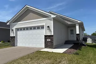 441 Grant Ave SE, Hutchinson, MN 55350 - Photo 1