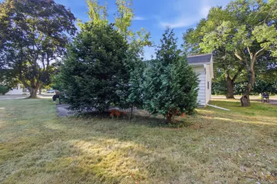 1002 W Spruce Street, Chippewa Falls, WI 54729 - Photo 30