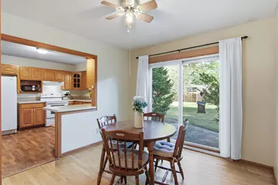 1002 W Spruce Street, Chippewa Falls, WI 54729 - Photo 8