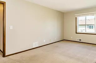 10323 Balsam Ln, Eden Prairie, MN 55347 - Photo 16