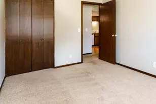 10323 Balsam Ln, Eden Prairie, MN 55347 - Photo 14