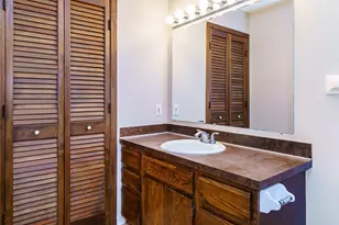10323 Balsam Ln, Eden Prairie, MN 55347 - Photo 18