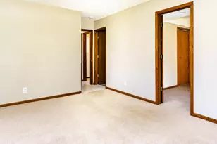 10323 Balsam Ln, Eden Prairie, MN 55347 - Photo 22