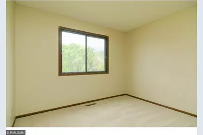 6501 84th Court N, Brooklyn Park, MN 55445 - Photo 8