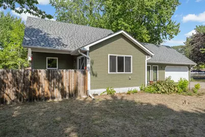 1501 4th Street E, Hastings, MN 55033 - Photo 2