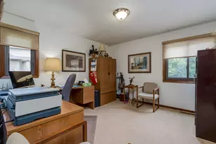 314 Meadow Woods Dr, Mankato, MN 56001 - Photo 20