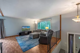 1303 W 140th St, Burnsville, MN 55337 - Photo 4