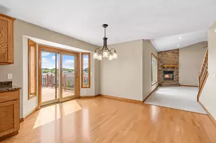 930 Aspen Cir, Watertown, MN 55388 - Photo 10