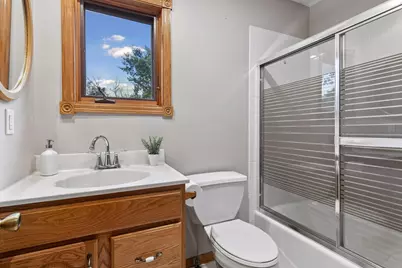 18503 Hanus Road, Minnetonka, MN 55345 - Photo 10