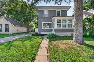 215 9th Ave NE, Rochester, MN 55906 - Photo 2