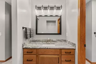8488 Powers Pl, Chanhassen, MN 55317 - Photo 28
