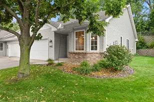 8488 Powers Pl, Chanhassen, MN 55317 - Photo 2