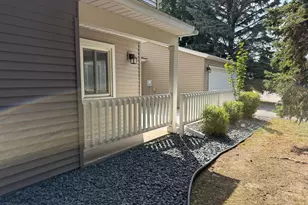 2527 Wimbledon Pl, Woodbury, MN 55125 - Photo 2