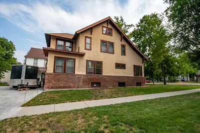 622 S Union Avenue, Fergus Falls, MN 56537 - Photo 2